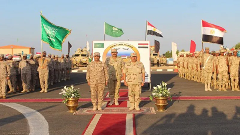 Lực lượng Ai Cập và Saudi Arabia tham gia cuộc tập trận quân sự chung "Tabuk 4" ở Ai Cập, ngày 10-10. Ảnh: Ahram