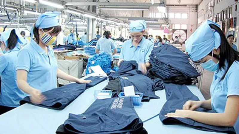 Tăng nguy cơ thất nghiệp của lao động nữ 