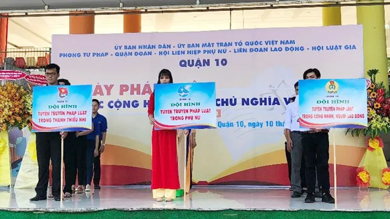 Quận 10 ra mắt 3 đội hình tuyên truyền pháp luật