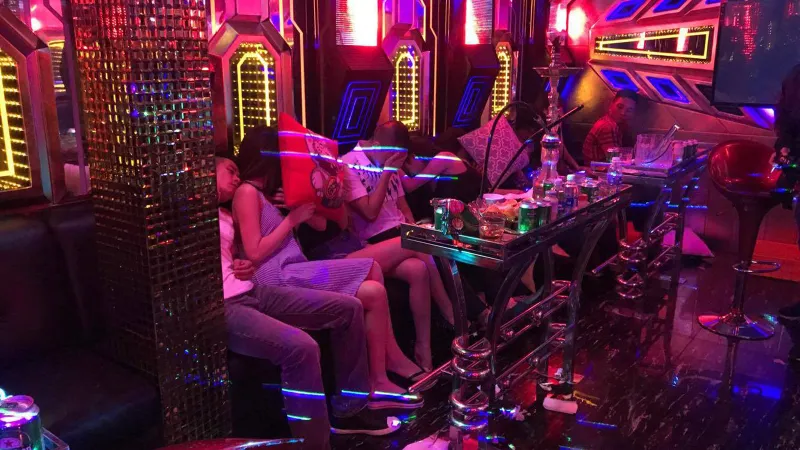 Phát hiện 29 người trong quán karaoke dương tính với ma túy