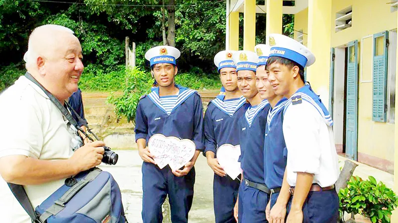 Như một chuyến đi xa…