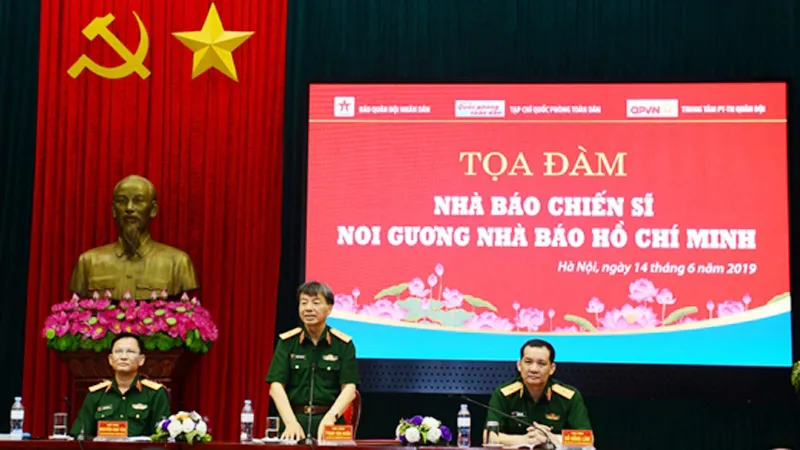 Phát huy phẩm chất nhà báo chiến sĩ