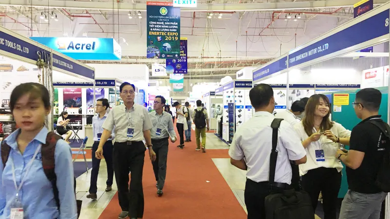 Nhiều công nghệ, thiết bị mới, hiện đại trong ngành điện "trình làng" tại SECC