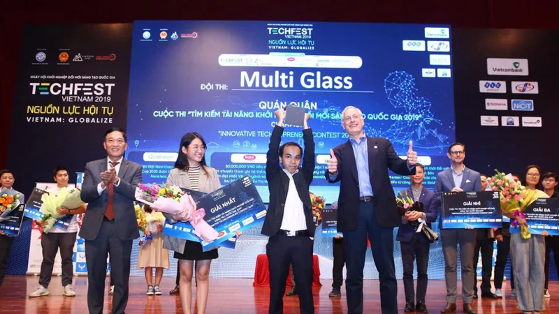 MultiGlass đại diện Việt Nam tham dự Startup World Cup 2020