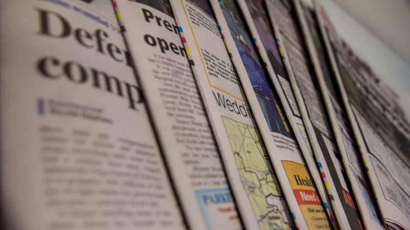 Tập đoàn truyền thông News Corp tạm dừng phát hành bản in 60 tờ báo địa phương. Ảnh: ABC Central West