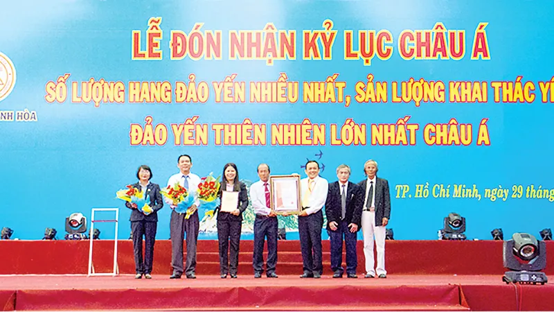 Yến sào Khánh Hòa khuyến mại sản phẩm yến sào đảo thiên nhiên nguyên chất