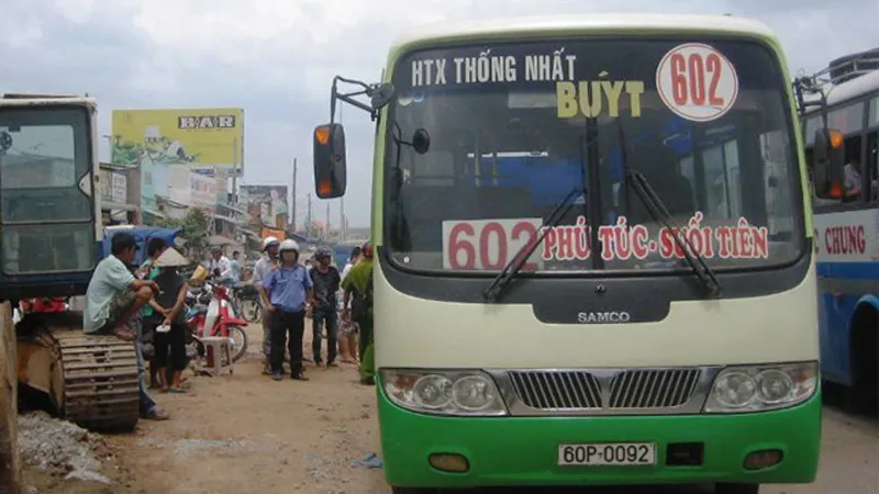 Phòng dịch Covid-19, tạm dừng hoạt động 5 tuyến buýt TPHCM - Đồng Nai