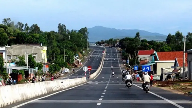 Nâng cấp, mở rộng quốc lộ 13 qua Bình Phước