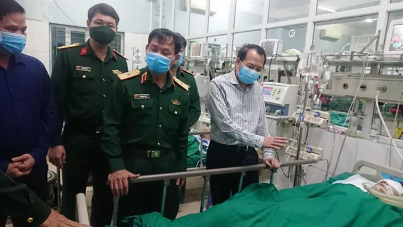 Một chiến sĩ hy sinh khi rà phá bom mìn
