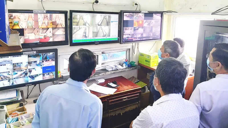 Đoàn kiểm tra hoạt động ở các khu cách ly trong khách sạn tại TPHCM