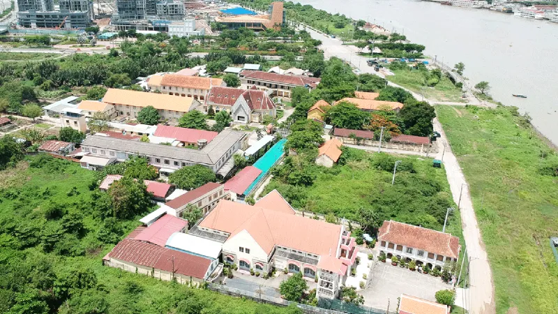 “Cởi trói” cho đất