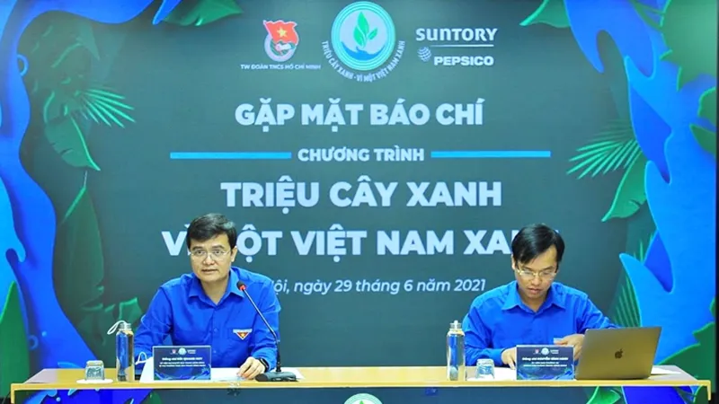 Góp sức trẻ trồng “Triệu cây xanh - Vì một Việt Nam xanh”