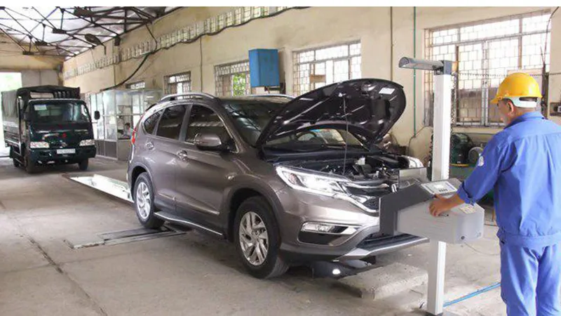 Kiểm định phương tiện chở hàng thiết yếu 24/24 giờ