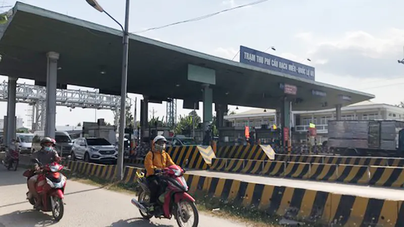 Ngày đầu BOT cầu Rạch Miễu thu phí trở lại: Không bị ùn ứ