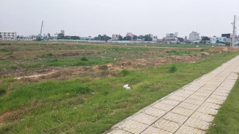 Đề nghị xử lý chủ đầu tư dự án nhà ở “bán lúa non”