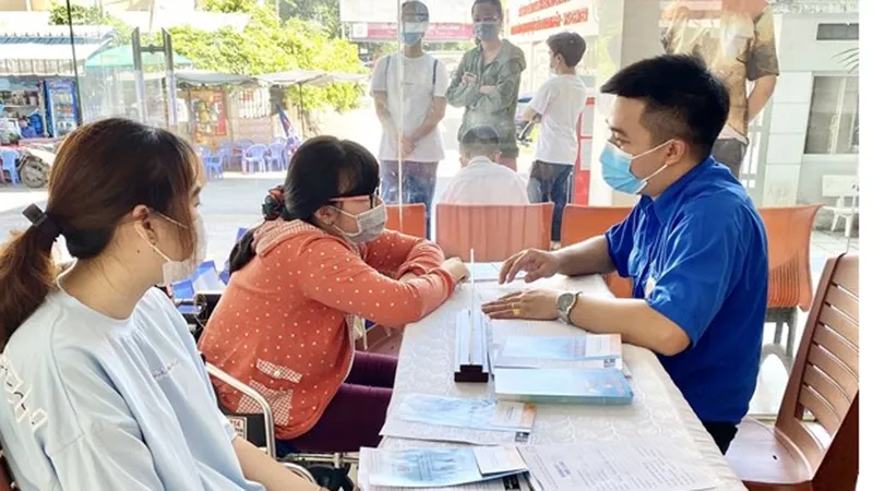 Chậm chi hỗ trợ và xét nghiệm