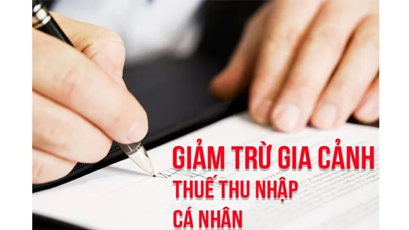 Nên tăng mức giảm trừ thuế thu nhập cá nhân
