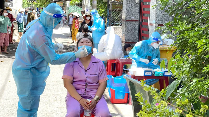 Triển khai tiêm mũi vaccine Covid-19 thứ 4: Tập trung vào nhóm đối tượng có nguy cơ cao, lực lượng tuyến đầu