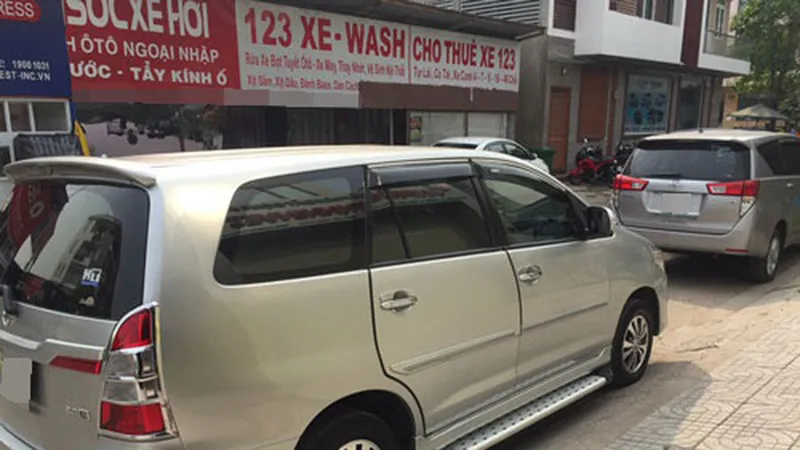 Thuê ô tô rồi chiếm đoạt