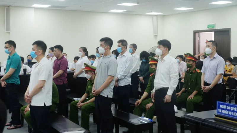 Các bị cáo tại phiên toà