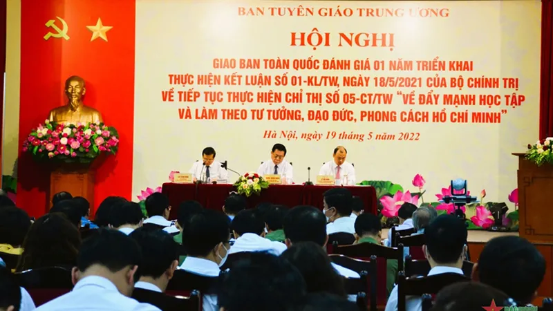 Đổi mới mạnh mẽ và hiệu quả hơn việc học tập và làm theo Bác