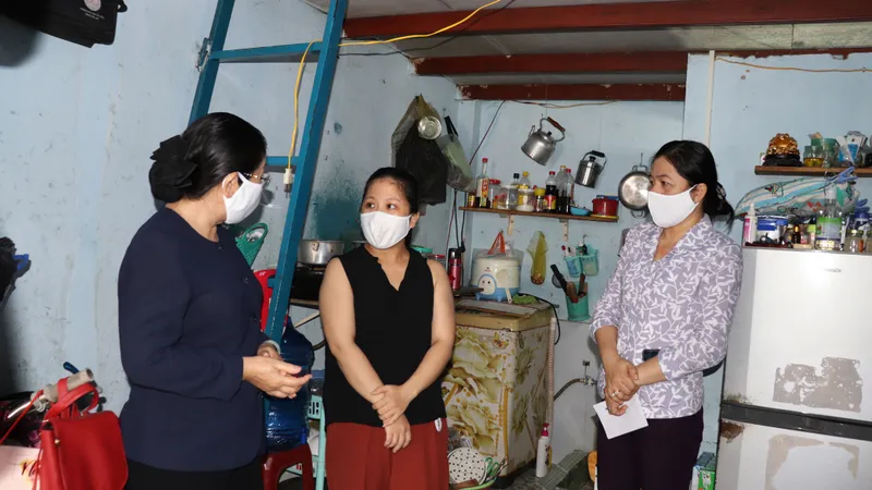 TPHCM: Gần 140.000 người lao động đã nhận hỗ trợ tiền thuê nhà