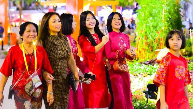 Khai mạc Đường hoa Nguyễn Huệ Tết Quý Mão 2023 - “TPHCM – Xuân an vui, xuân thịnh vượng”