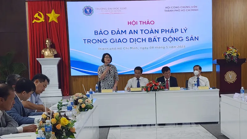Quang cảnh buổi hội thảo