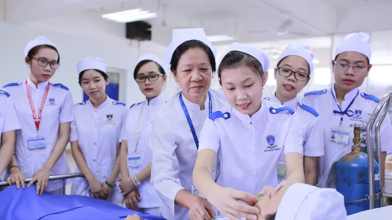 Những lưu ý khi xét tuyển vào ngành sức khỏe