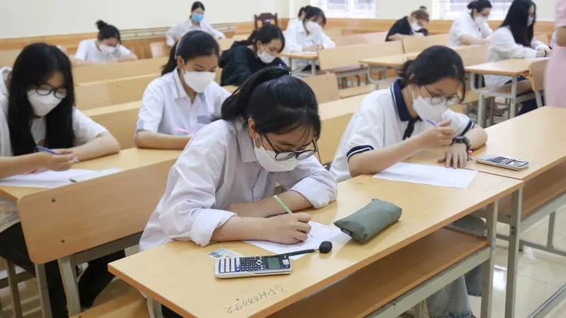 Điểm sàn xét tuyển ngành sư phạm biến động