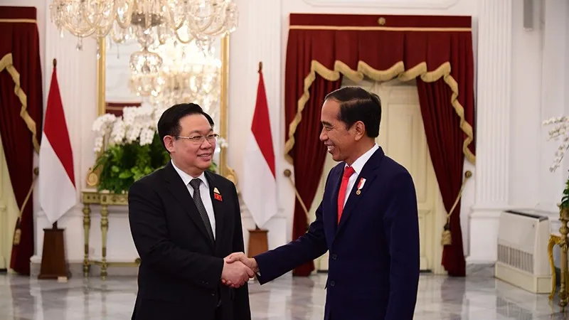 Chủ tịch Quốc hội Vương Đình Huệ hội kiến Tổng thống Indonesia Joko Widodo 