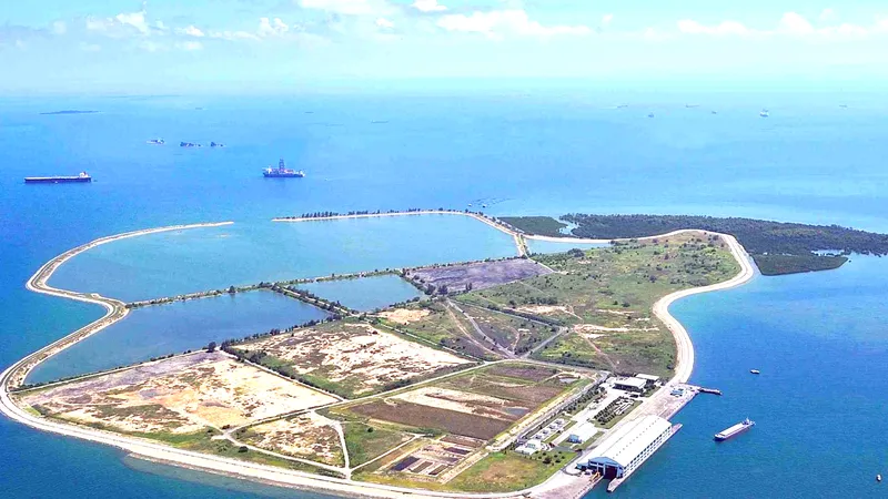 Đảo rác nhân tạo Semakau của Singapore