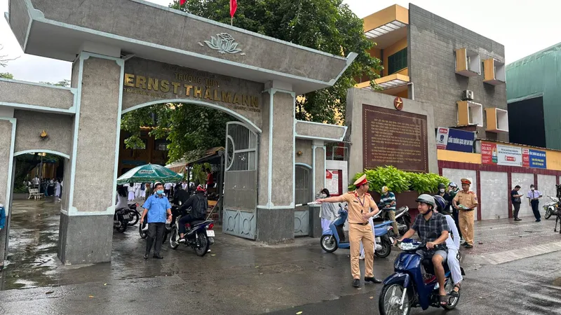 CSGT TPHCM đảm bảo giao thông trong ngày khai giảng năm học mới