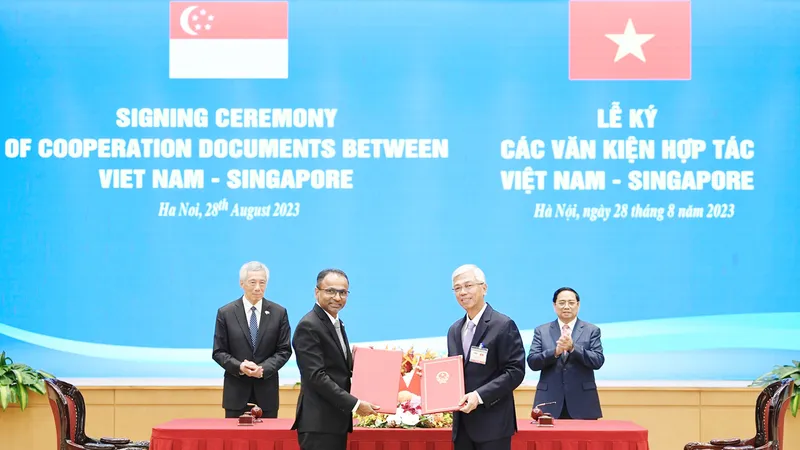 Lễ ký kết các văn kiện hợp tác Việt Nam - Singapore tại Hà Nội, 28-8-2023. Ảnh: QUANG PHÚC