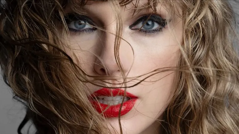 Taylor Swift được tạp chí Time lựa chọn là "Nhân vật của năm"