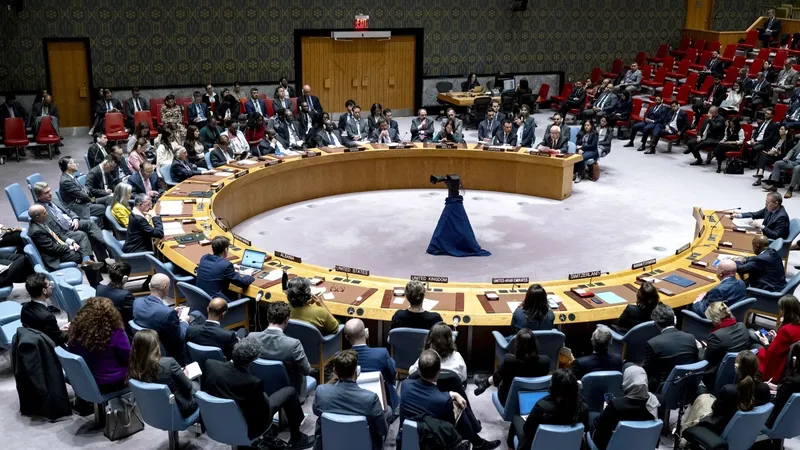 Hội đồng Bảo an Liên Hợp Quốc họp về xung đột Israel - Hamas tại trụ sở ở New York, Mỹ ngày 16-10. Ảnh: AP