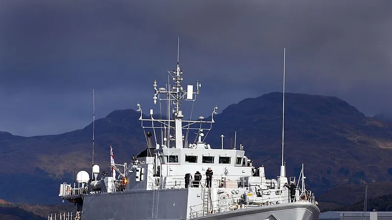 Tàu săn mìn HMS Pembroke thuộc lớp Sandown của Hải quân Anh. Ảnh: Wikipedia