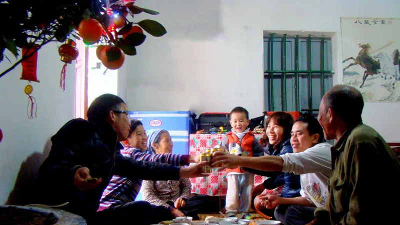 Vị tết riêng mỗi nhà, ai bán để mua?