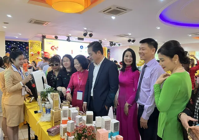 Gian hàng Co.op Food tại “Chợ Tết Việt 2024” hút khách