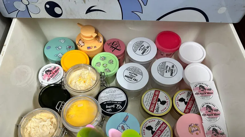 “Gia tài” kem tự trộn mua từ TikTok của một người dùng tại TPHCM