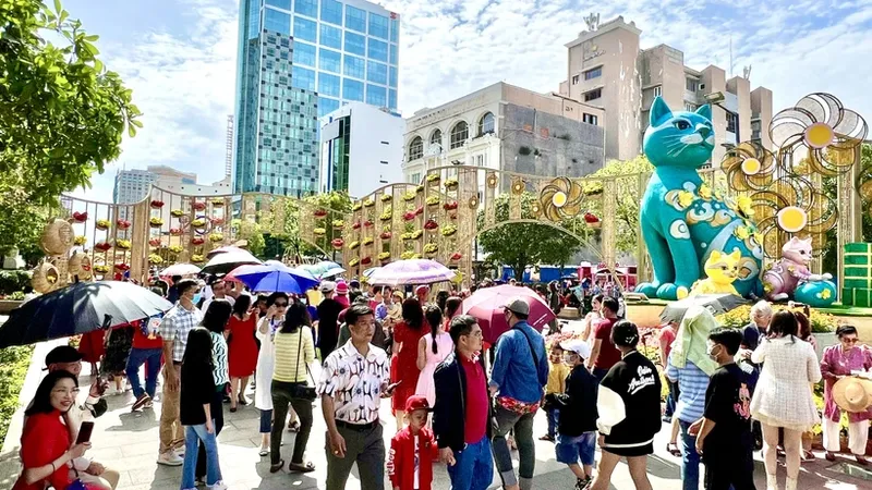 Tết vui tươi, lành mạnh, nghĩa tình