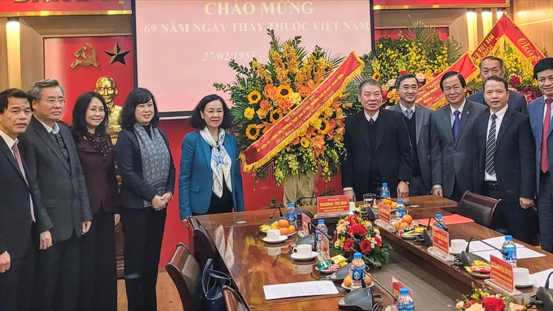 Làm tốt hơn công tác bảo vệ, chăm sóc sức khỏe hơn 1.800 cán bộ thuộc diện Trung ương quản lý
