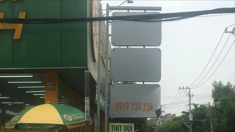 Bảng quảng cáo chắn tầm nhìn