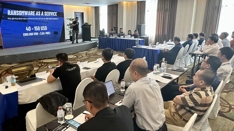 Một sự kiện về an toàn thông tin được tổ chức tại TPHCM để giúp doanh nghiệp, người dân phòng ngừa tấn công mạng. Ảnh: TẤN BA