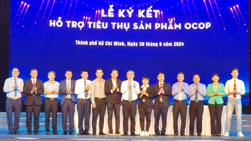 Công bố và trao quyết định công nhận sản phẩm OCOP trên địa bàn TPHCM năm 2023