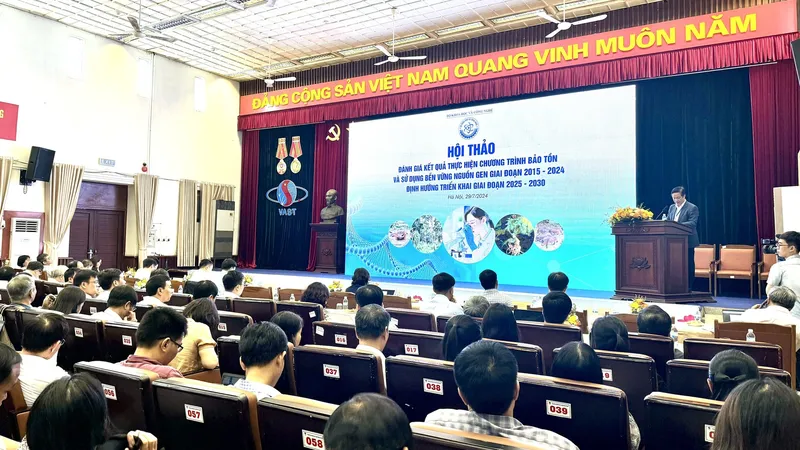 Hội thảo "Đánh giá kết quả thực hiện Chương trình bảo tồn và sử dụng bền vững nguồn gen giai đoạn 2015 - 2024 và định hướng triển khai giai đoạn 2025 - 2023". Ảnh: VGP