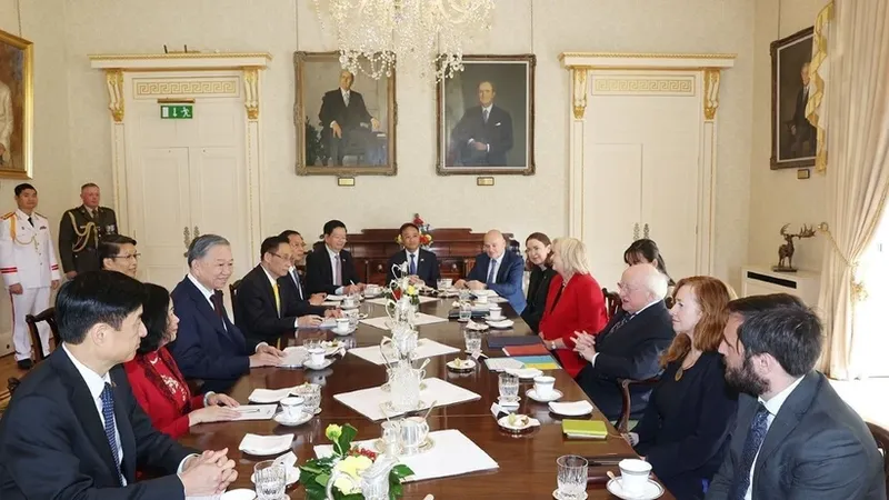Tổng Bí thư, Chủ tịch nước Tô Lâm hội đàm với Tổng thống Ireland Michael D. Higgins. Ảnh: TTXVN 