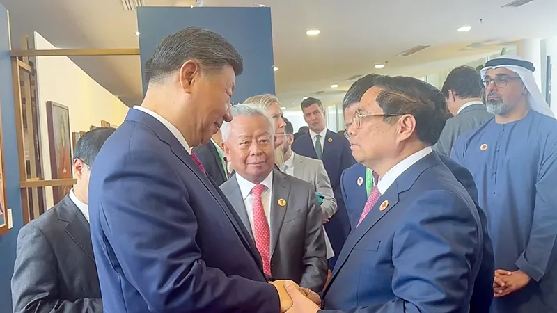Thủ tướng Phạm Minh Chính gặp lãnh đạo các nước, tổ chức quốc tế