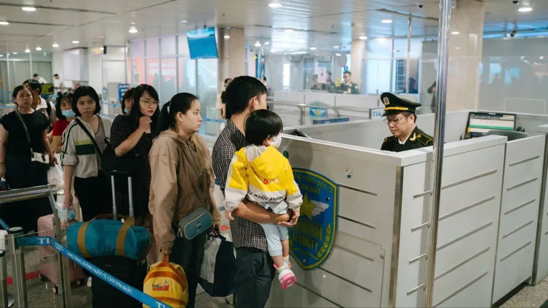 Dịp tết, sân bay Tân Sơn Nhất vận chuyển hơn 4 triệu lượt khách