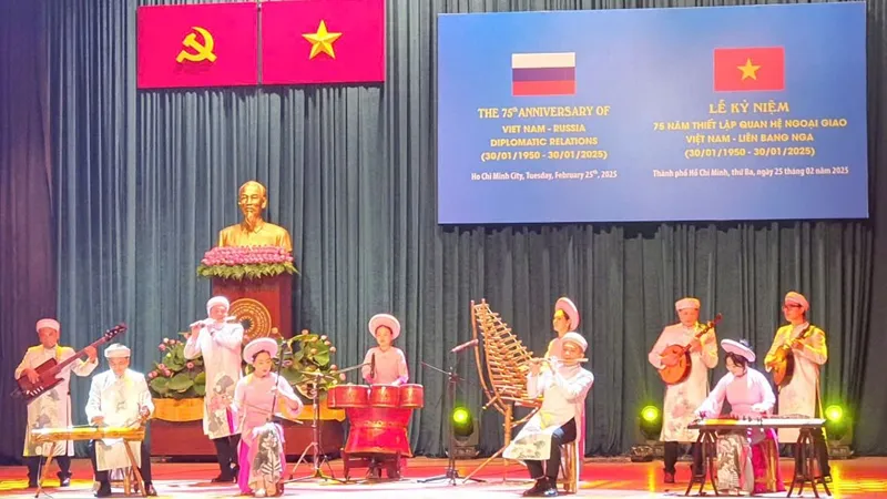 Kỷ niệm 75 năm quan hệ Việt Nam - Liên bang Nga: Tin cậy và không ngừng được củng cố, phát triển